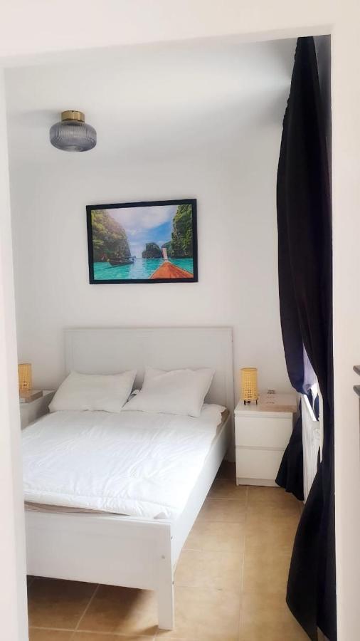 Bandaithai Apartment ซานด์โวร์ต ภายนอก รูปภาพ